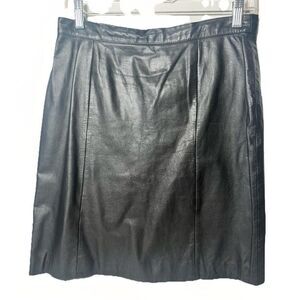 Vintage Leather Women Short Skirt 28” Black Leather Grunge 90s.   ‎  Hh